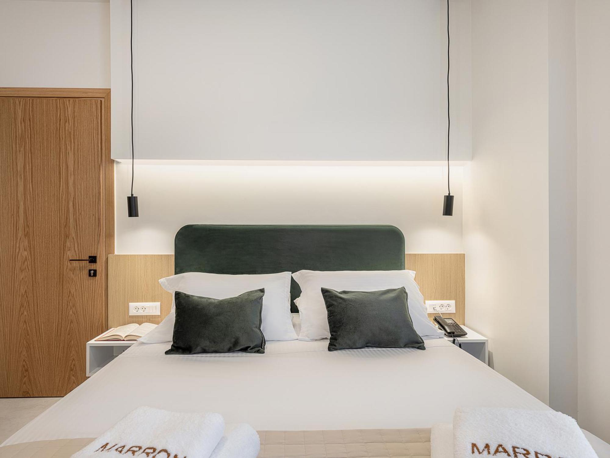 Miss Marrone City Hotel Chania  Ngoại thất bức ảnh