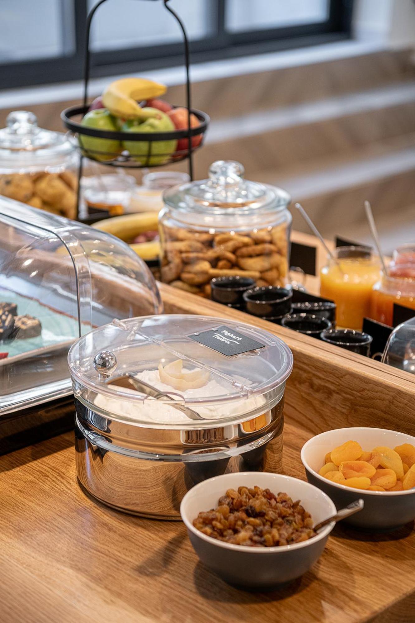 Miss Marrone City Hotel Chania  Ngoại thất bức ảnh