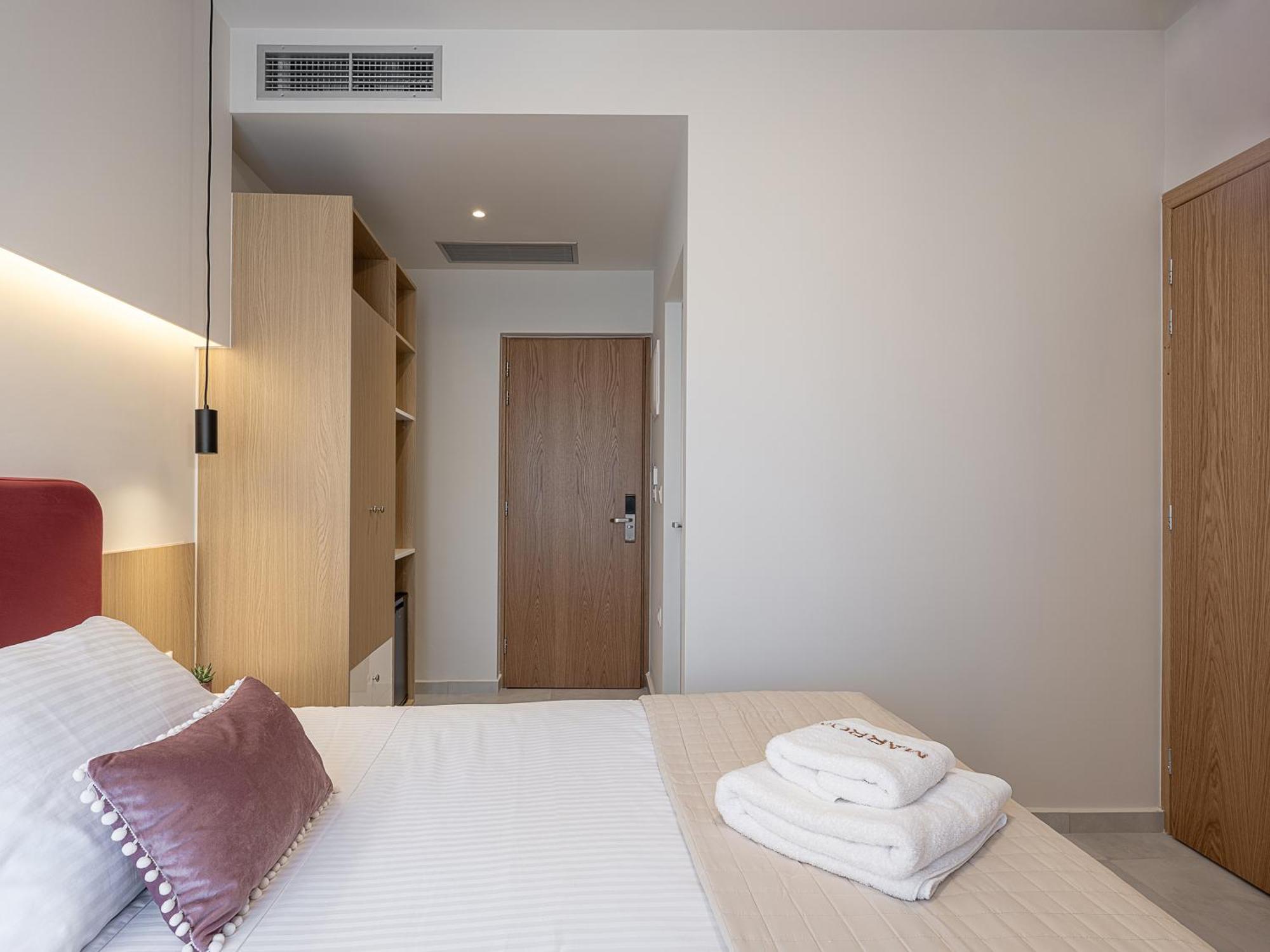 Miss Marrone City Hotel Chania  Ngoại thất bức ảnh